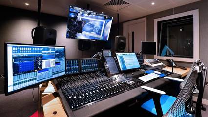 廣播電視臺(tái)錄音棚